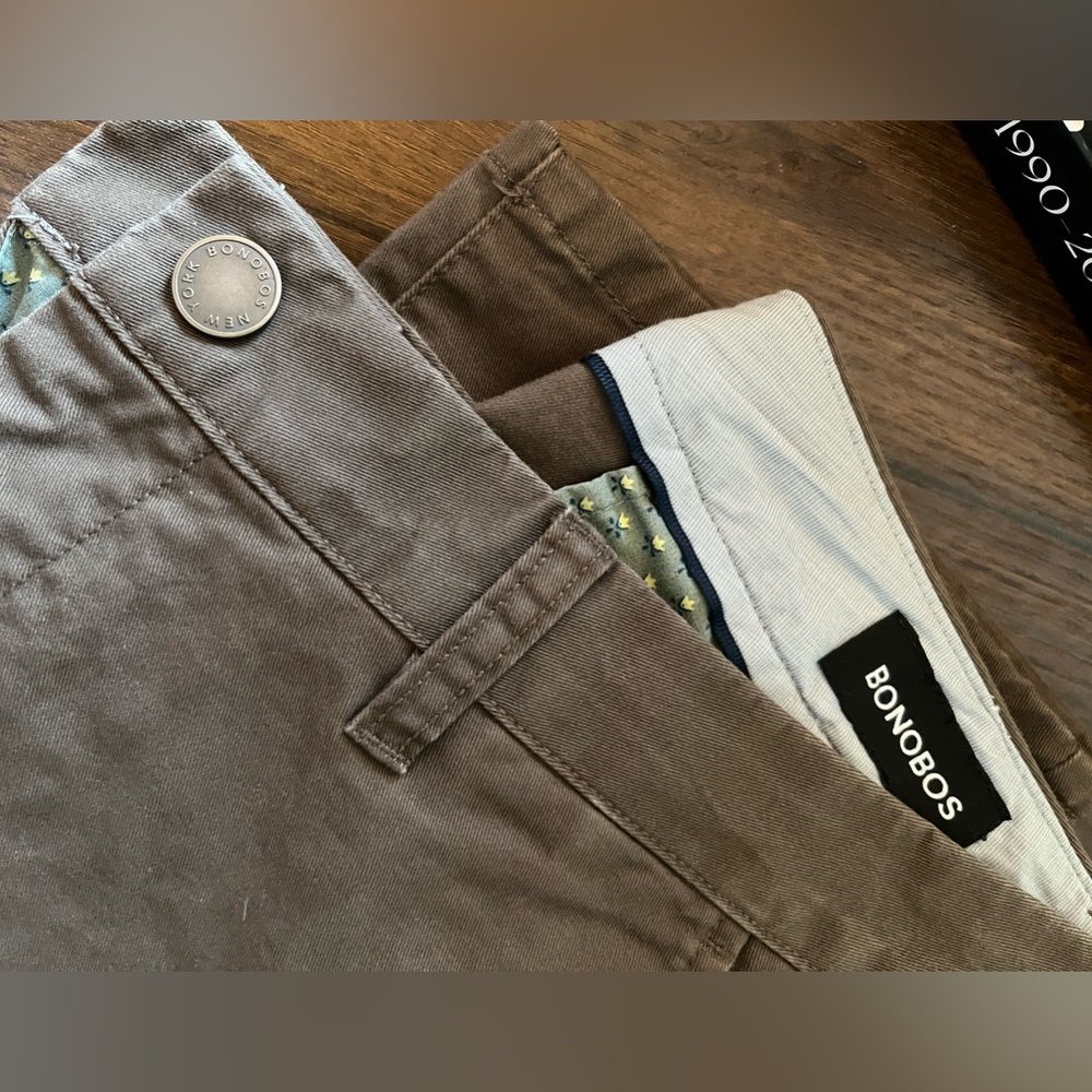 BRAND NEW NEVER WORN; Bonobos Men’s trousers;slim fit size 32x28;chocolate brown